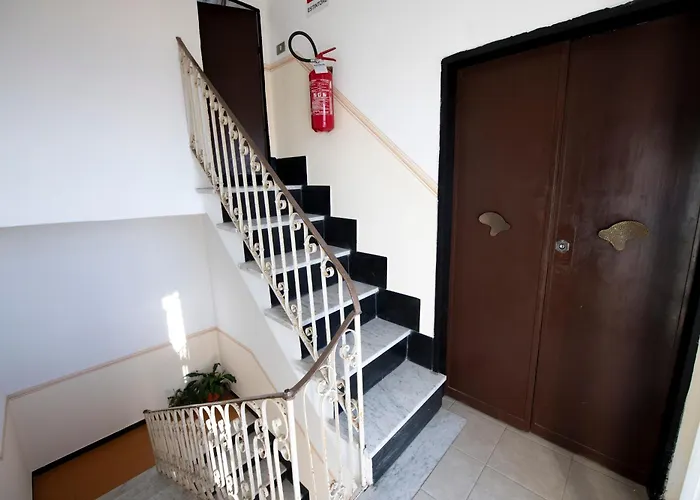 237 - Casa Colombo Riva Vista Mare A 10metri 아파트