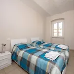 237 - Casa Colombo Riva Vista Mare A 10metri Apartman
