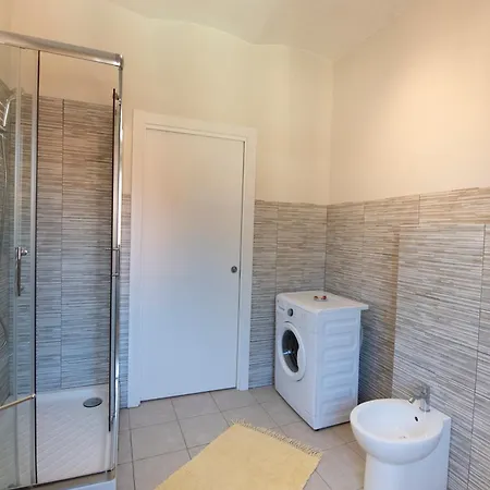 237 - Casa Colombo Riva Vista Mare A 10metri
