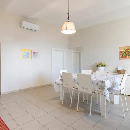 Appartamento 237 - Casa Colombo Riva Vista Mare A 10metri